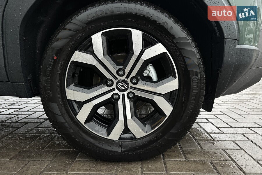 Renault Duster - фото 8