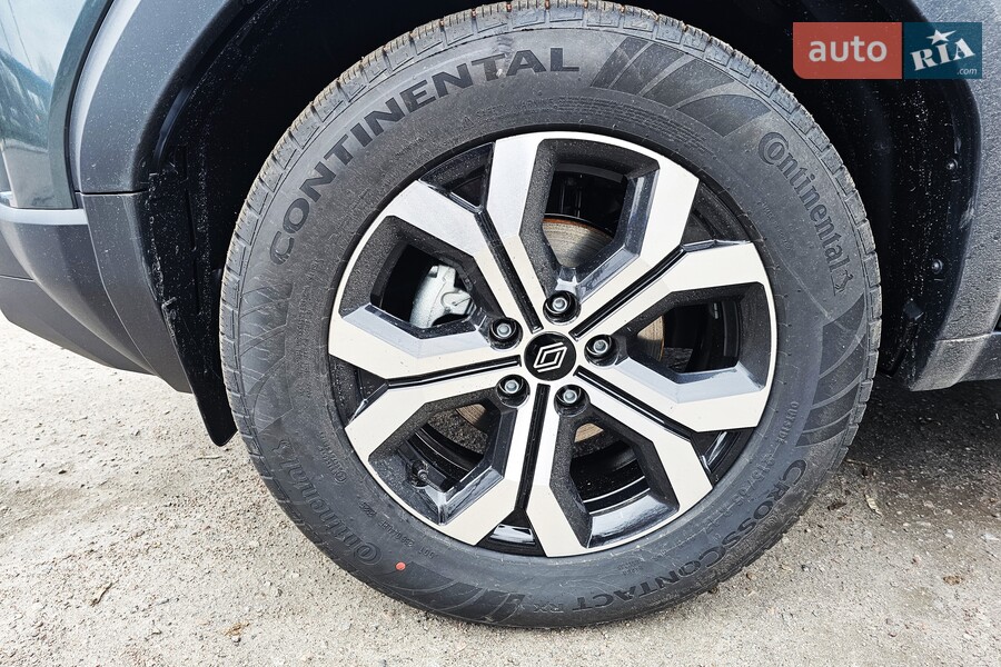 Renault Duster - фото 10