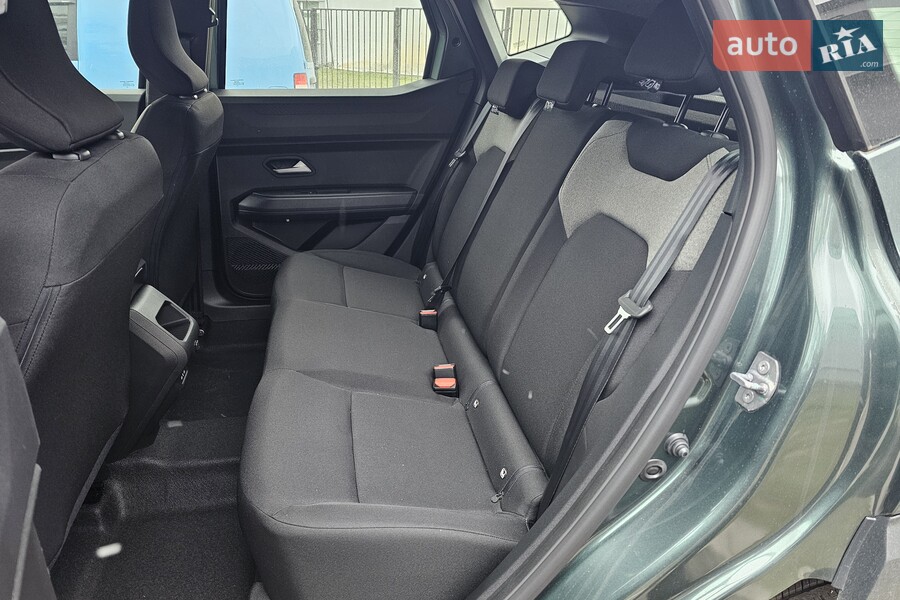 Renault Duster - фото 15