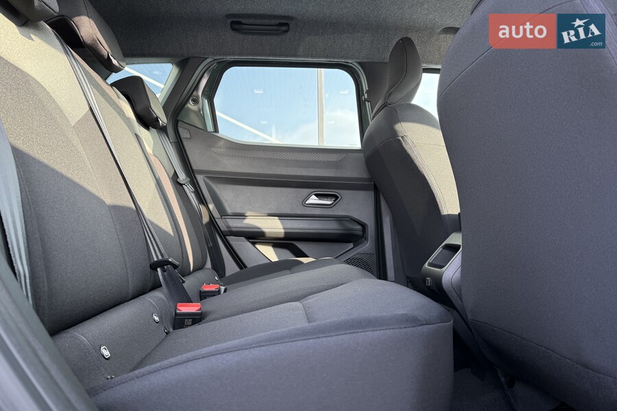 Renault Duster - фото 25