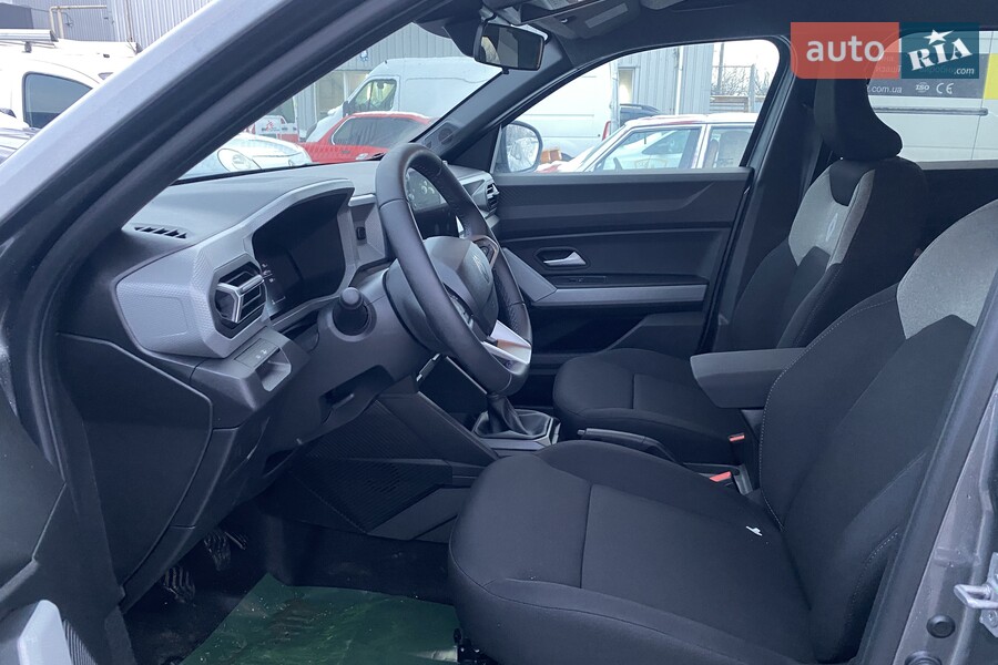 Renault Duster - фото 16