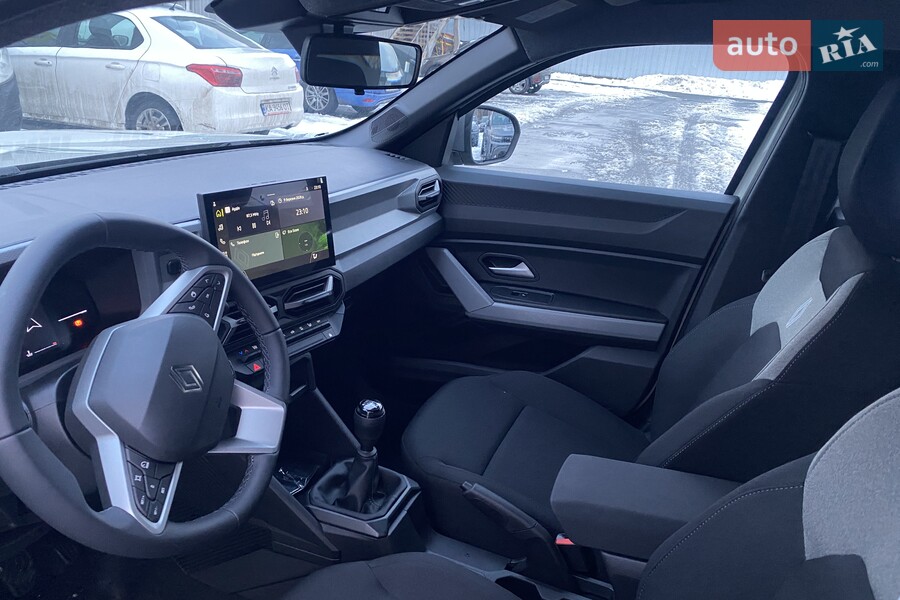 Renault Duster - фото 12