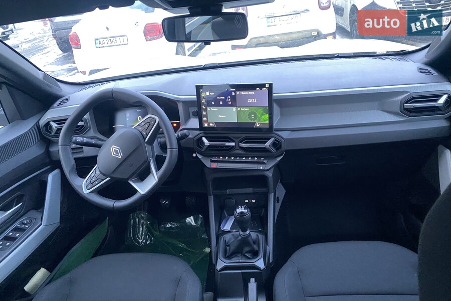 Renault Duster - фото 18