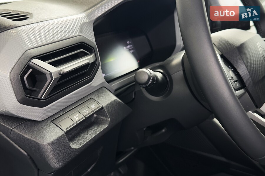 Renault Duster - фото 18