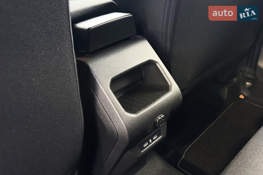 Renault Duster - фото 23