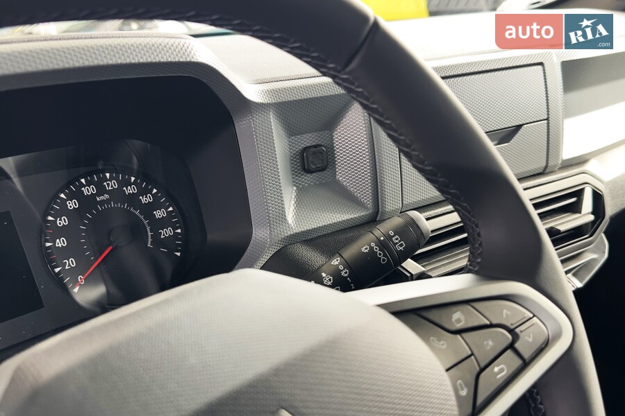 Renault Duster - фото 19