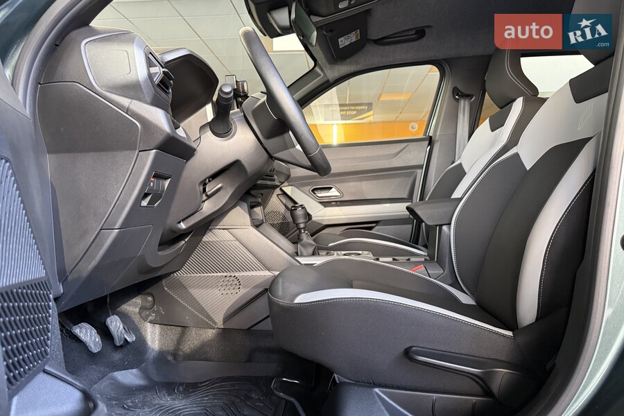 Renault Duster - фото 15