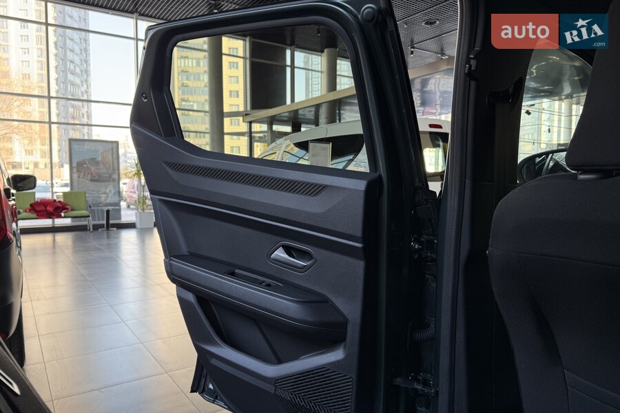 Renault Duster - фото 20