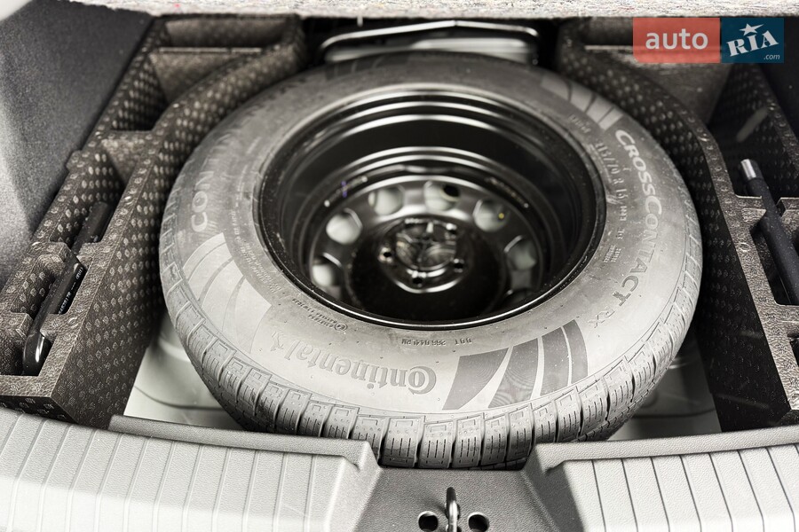 Renault Duster - фото 18