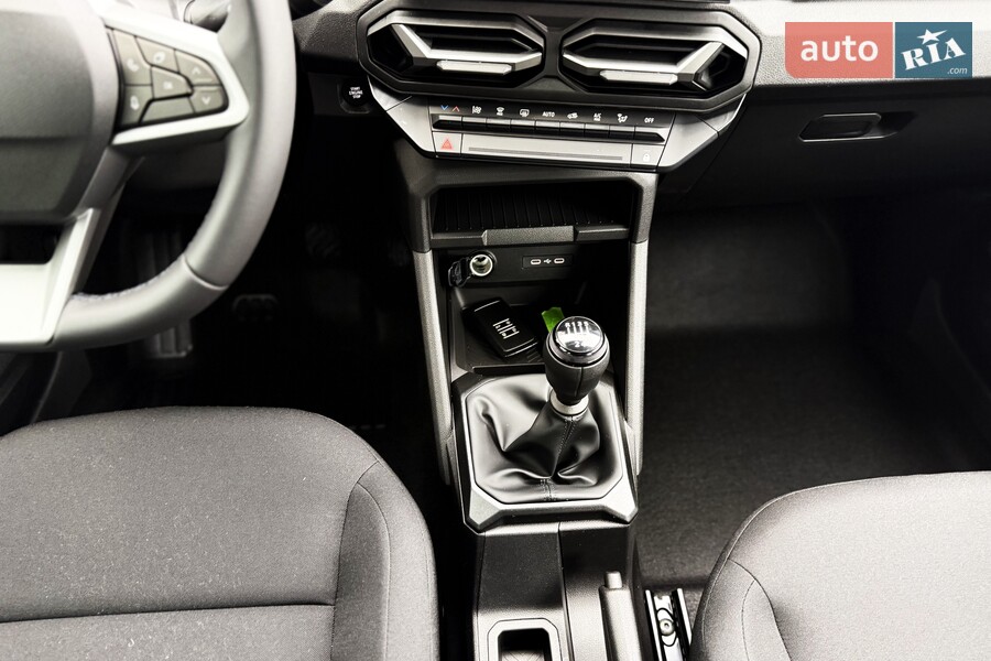 Renault Duster - фото 17