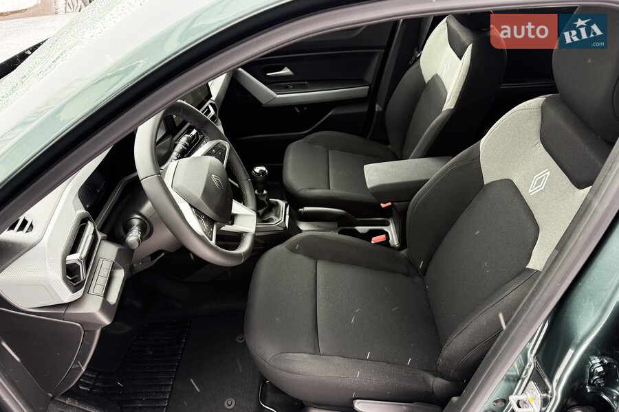 Renault Duster - фото 22