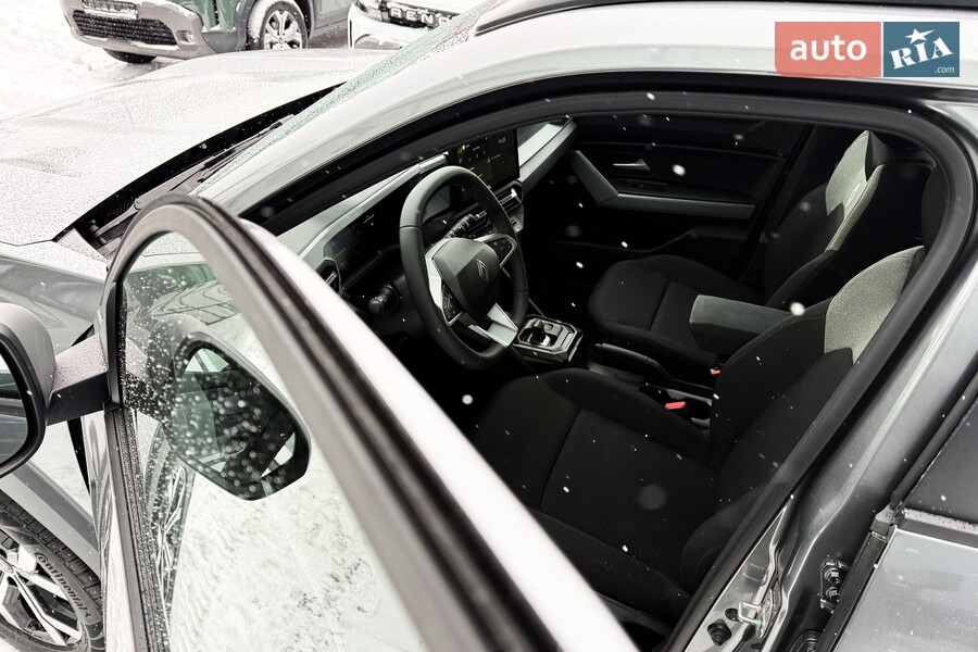 Renault Duster - фото 15