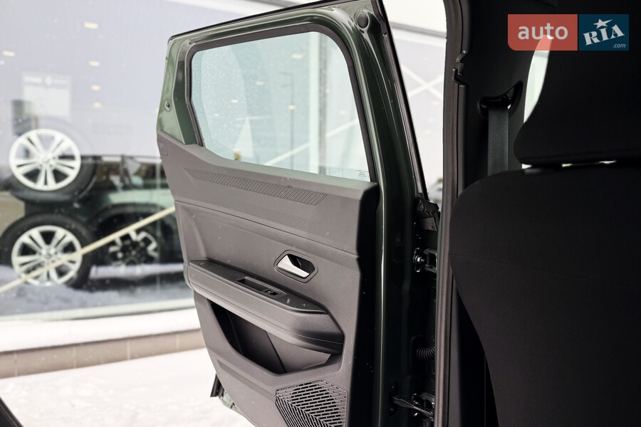 Renault Duster - фото 18