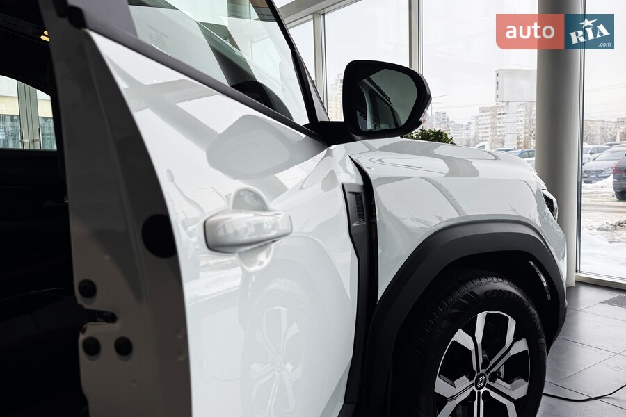 Renault Duster - фото 12