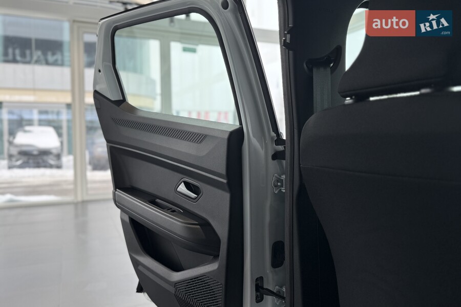 Renault Duster - фото 15