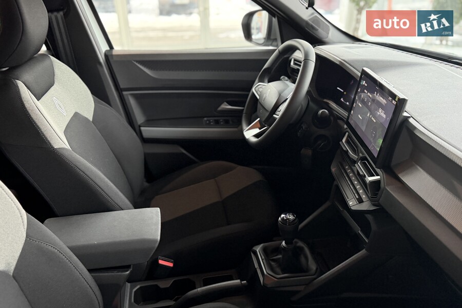 Renault Duster - фото 20