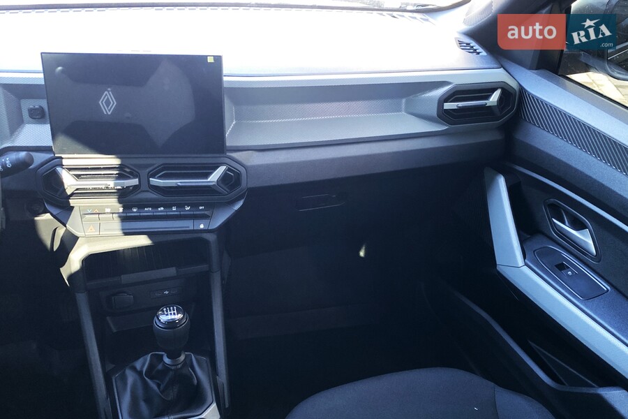 Renault Duster - фото 8