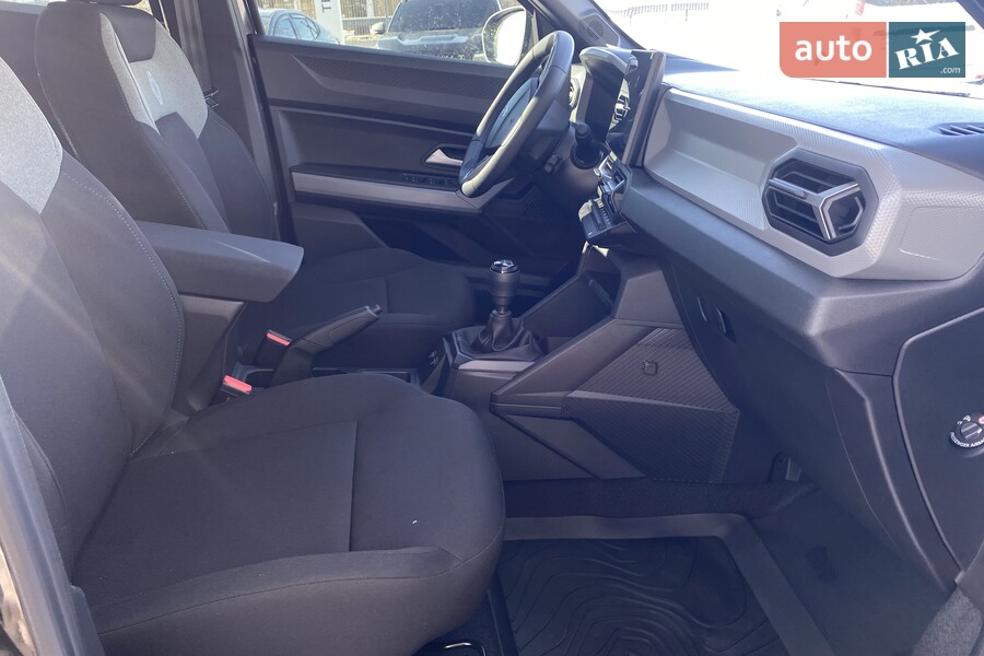 Renault Duster - фото 11