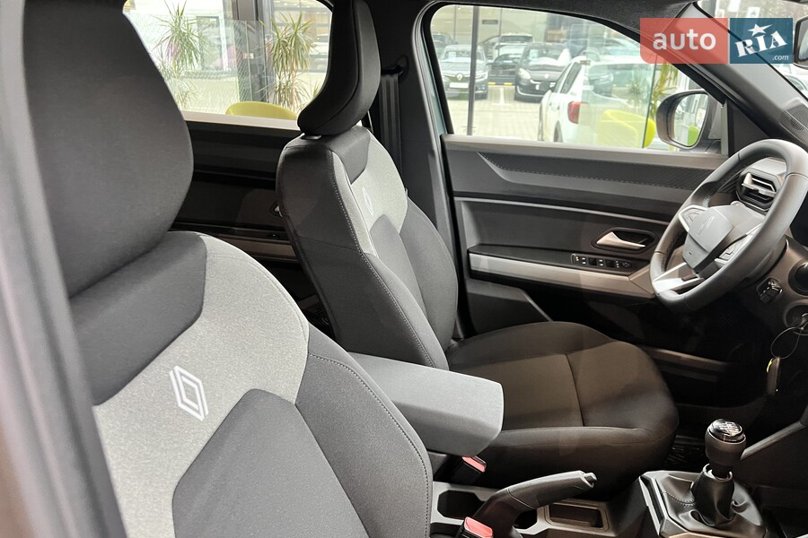 Renault Duster - фото 14