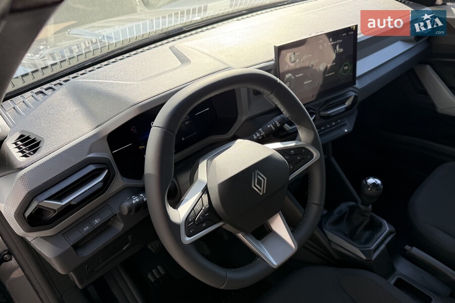 Renault Duster - фото 16