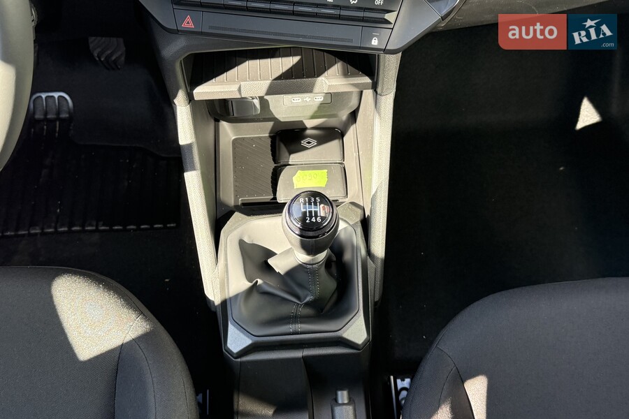 Renault Duster - фото 27