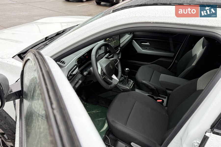 Renault Duster - фото 11