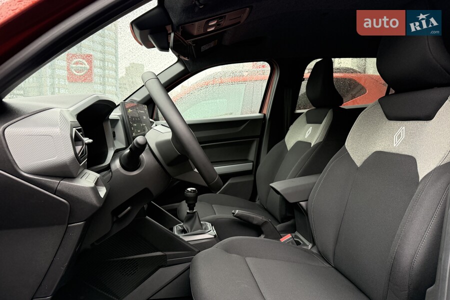 Renault Duster - фото 15