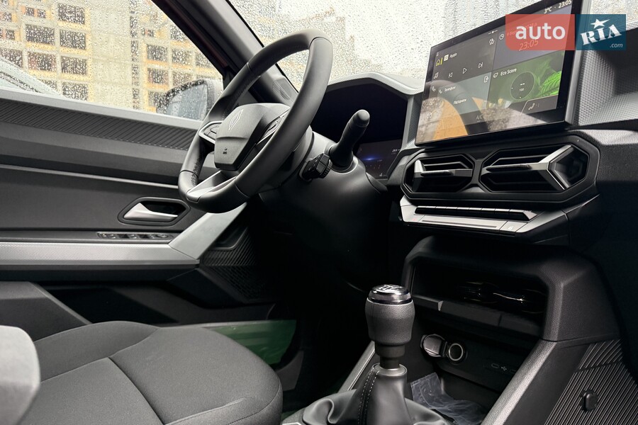 Renault Duster - фото 19