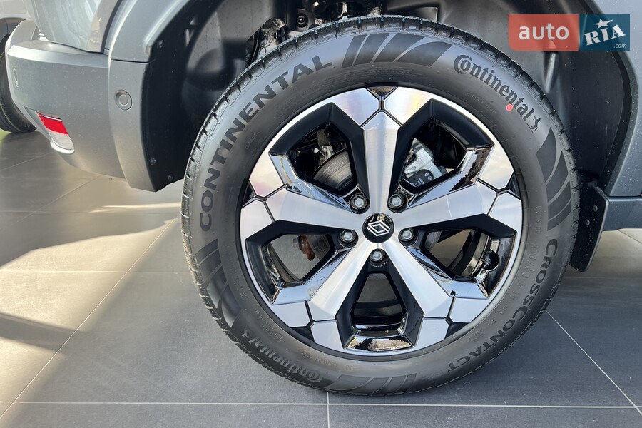 Renault Duster - фото 9