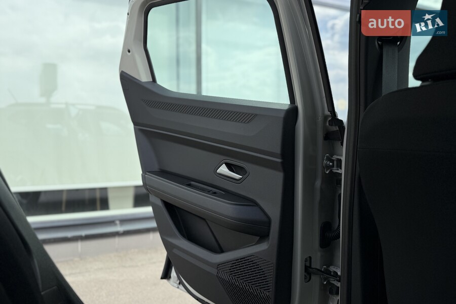 Renault Duster - фото 20