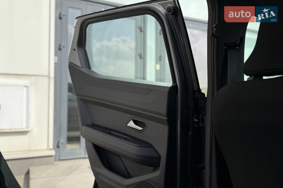 Renault Duster - фото 16