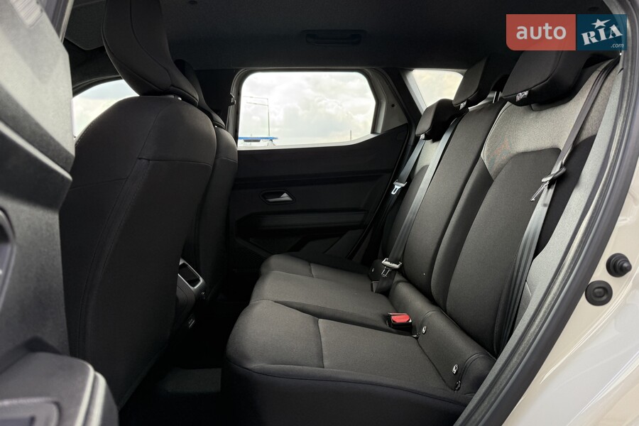 Renault Duster - фото 16