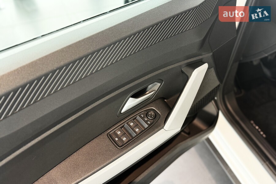 Renault Duster - фото 14