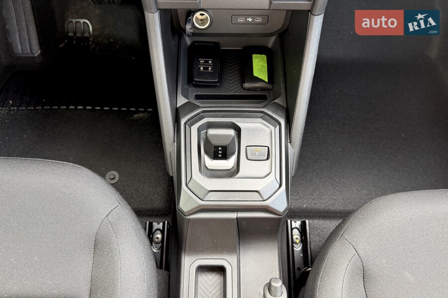 Renault Duster - фото 21