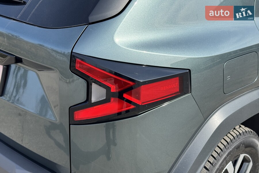 Renault Duster - фото 12