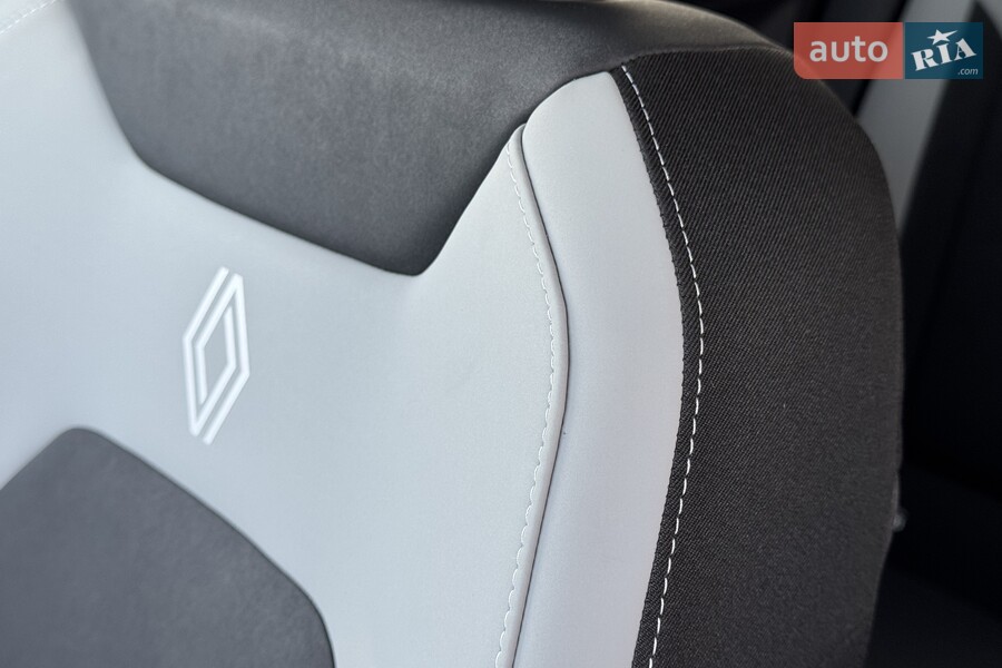 Renault Duster - фото 20