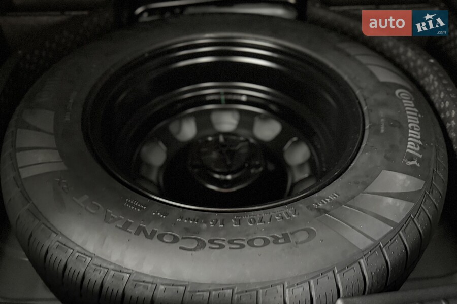 Renault Duster - фото 12