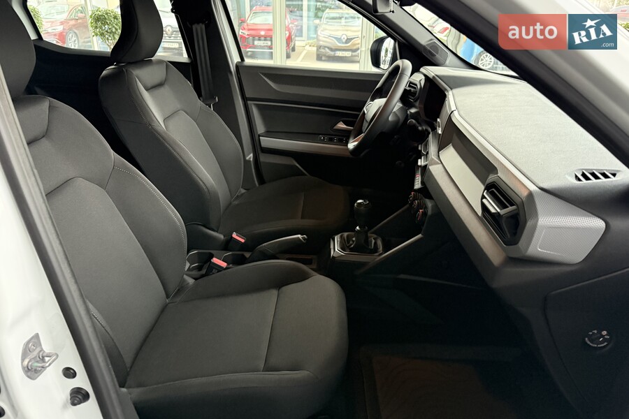 Renault Duster - фото 16