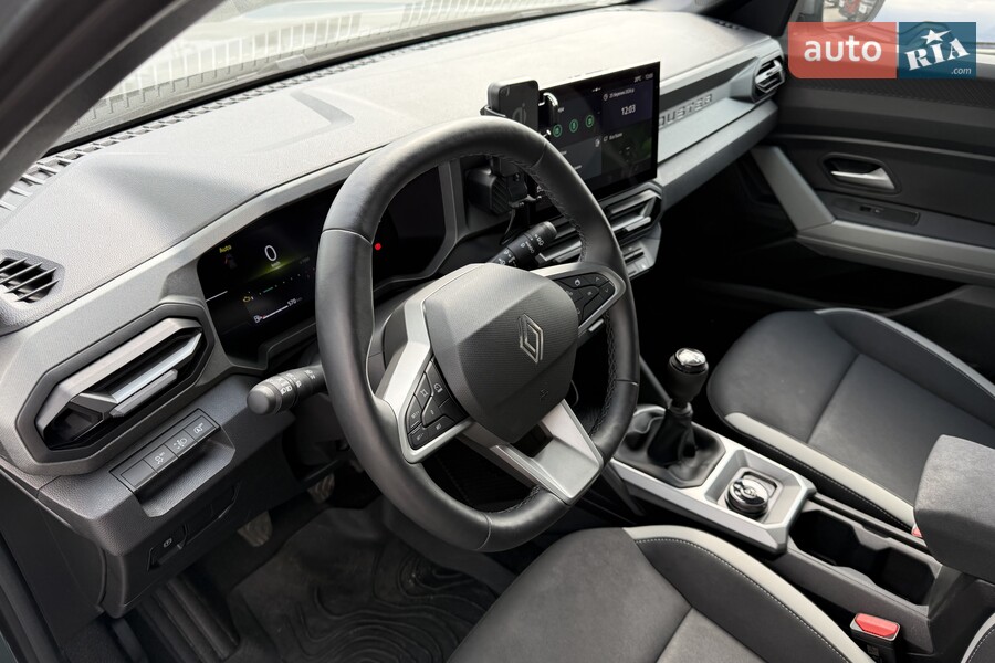 Renault Duster - фото 16