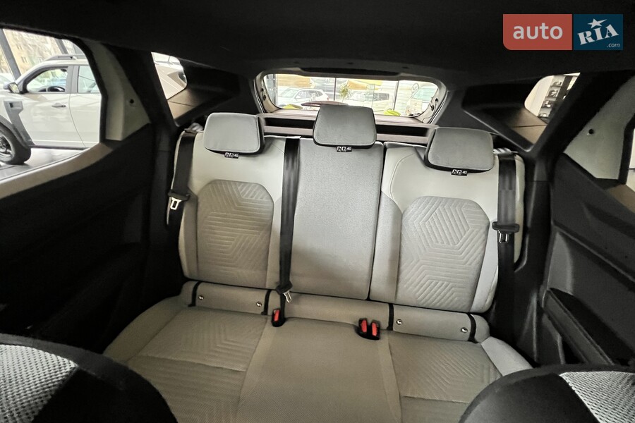 Renault Duster - фото 13