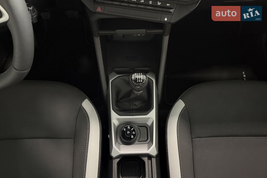 Renault Duster - фото 18