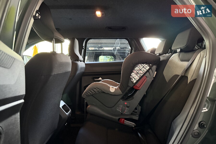 Renault Duster - фото 14