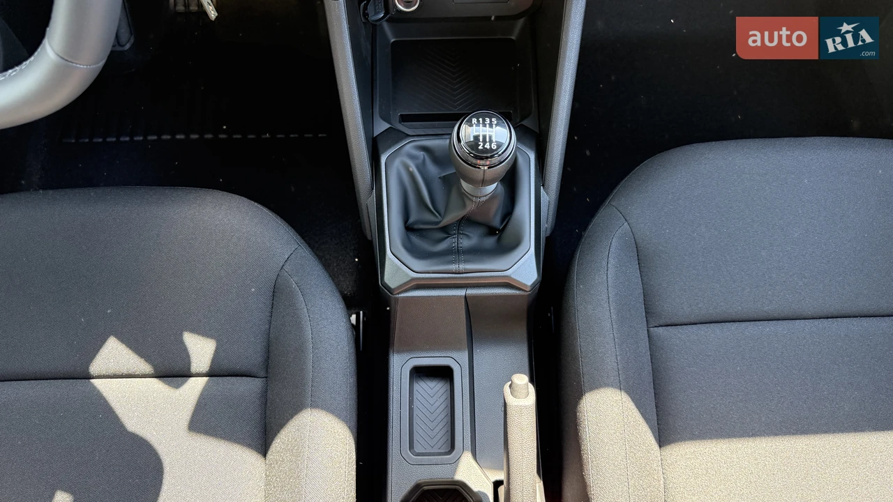 Renault-23