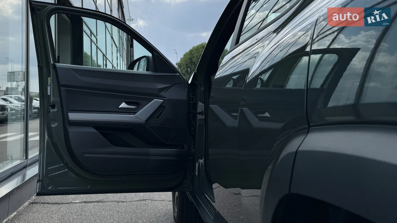 Renault-9