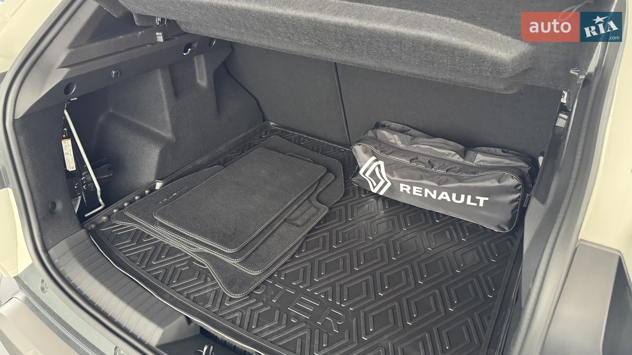 Renault-0