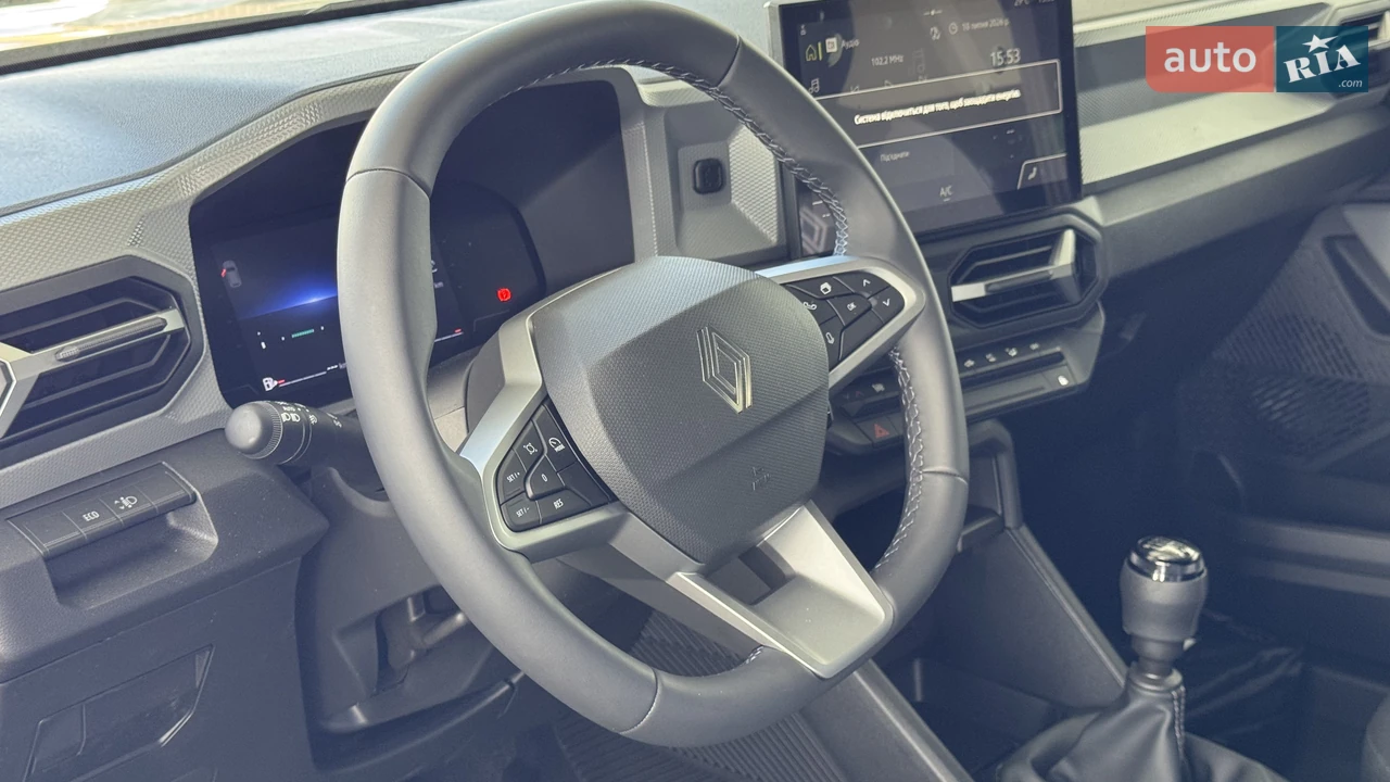 Renault-15