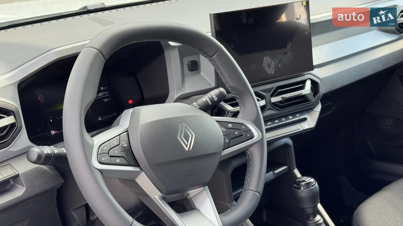 Renault-15