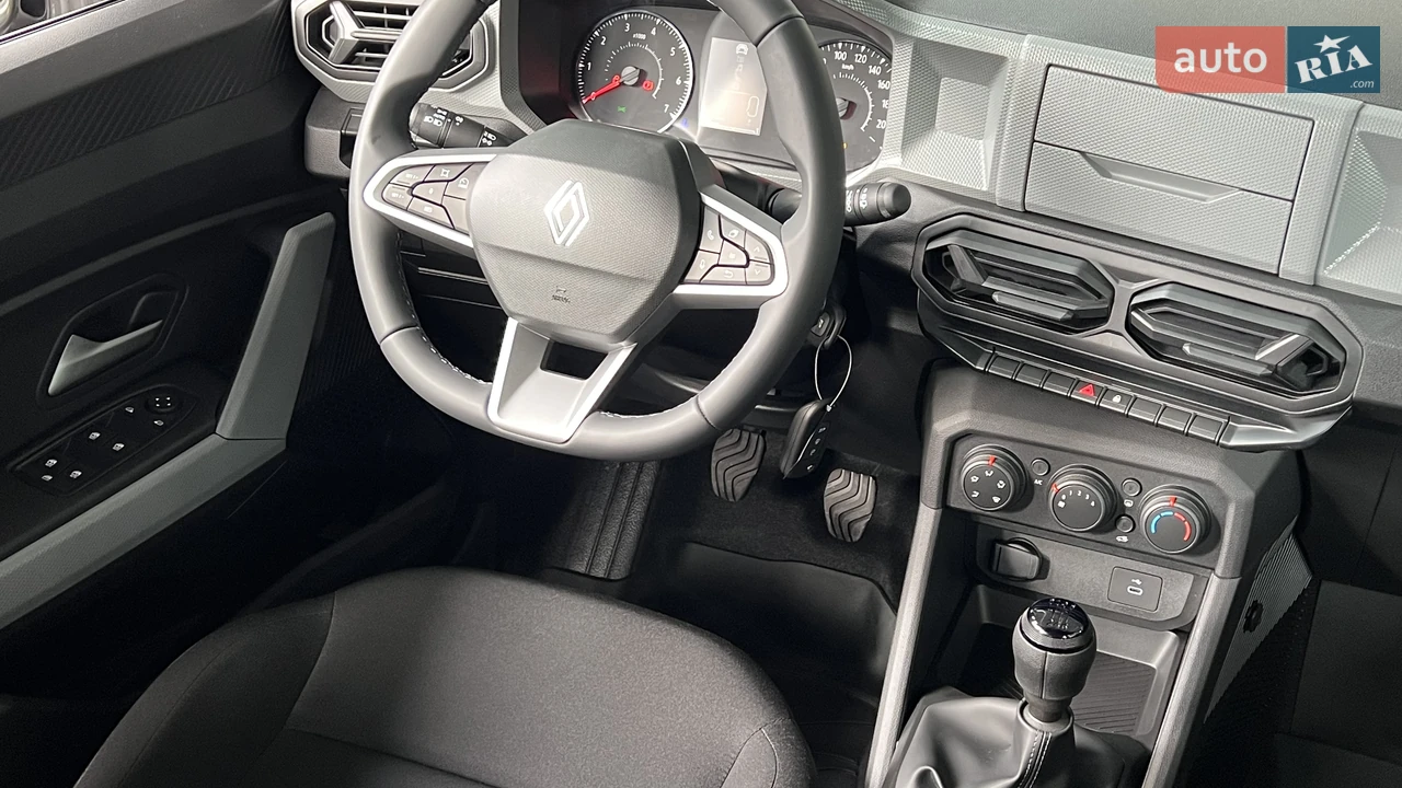 Renault-15