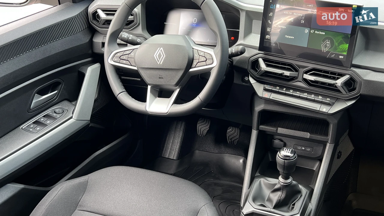 Renault-19