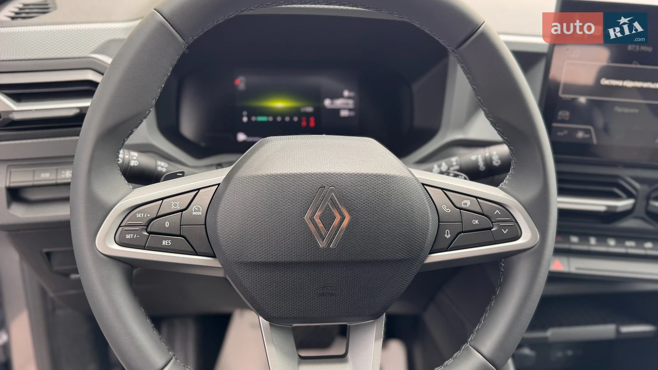 Renault-15